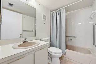 6865 Huntington Ln, Delray Beach, FL 33446 - Photo 12