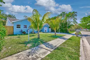 9020 SW 8th St, Boca Raton, FL 33433 - Photo 4