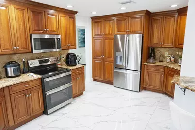 15604 SW 16th Court, Pembroke Pines, FL 33027 - Photo 16