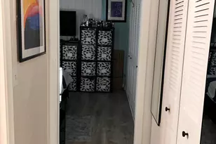 302 Northampton O, West Palm Beach, FL 33417 - Photo 10