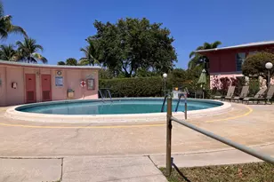 17 Golfs Edge, West Palm Beach, FL 33417 - Photo 18