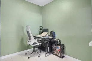 2025 SW Silver Pine Way, Palm City, FL 34990 - Photo 8