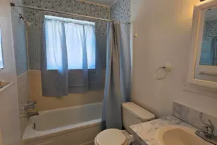 4760 NW 24th Ct, Lauderdale Lakes, FL 33313 - Photo 12