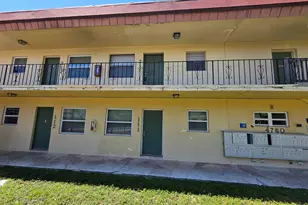 4760 NW 24th Ct, Lauderdale Lakes, FL 33313 - Photo 18