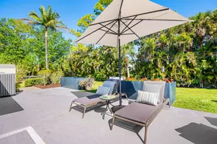 8811 Pinion Dr, Wellington, FL 33467 - Photo 32