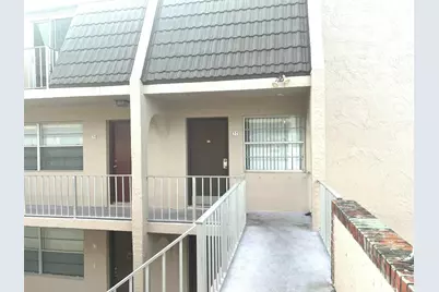 1100 SE 4th Avenue #37, Deerfield Beach, FL 33441 - Photo 4