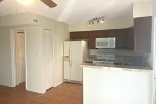 1100 SE 4th Ave, Deerfield Beach, FL 33441 - Photo 8