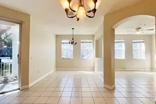 2010 Shoma Dr, West Palm Beach, FL 33414 - Photo 8