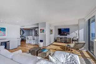 5510 N Ocean Dr, Singer Island, FL 33404 - Photo 10