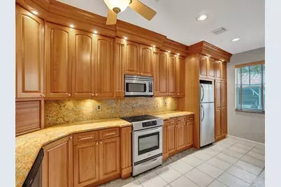 1210 W Las Olas Boulevard, Fort Lauderdale, FL 33312 - Photo 8