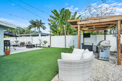 2824 NW 6th Avenue, Wilton Manors, FL 33311 - Photo 24