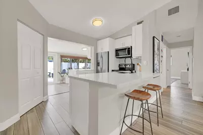 2824 NW 6th Avenue, Wilton Manors, FL 33311 - Photo 26