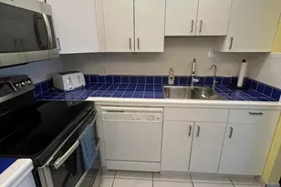 542 Monaco L Way, Delray Beach, FL 33446 - Photo 10