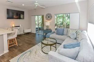 8383 Mulligan Cir, Port Saint Lucie, FL 34986 - Photo 24