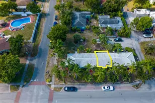 302 SW 15th St, Dania Beach, FL 33004 - Photo 4