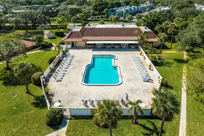 2915 SW 22nd Avenue #201, Delray Beach, FL 33445 - Photo 20