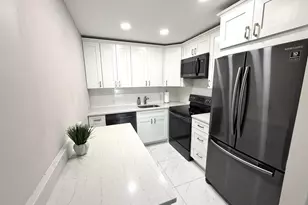 101 Dorset C, Boca Raton, FL 33434 - Photo 4