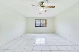 135 Manchineel Ct, Royal Palm Beach, FL 33411 - Photo 24