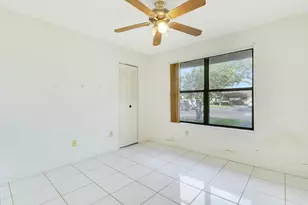 135 Manchineel Ct, Royal Palm Beach, FL 33411 - Photo 18