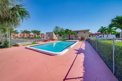 7 Ann Lee Lane, Tamarac, FL 33319 - Photo 46