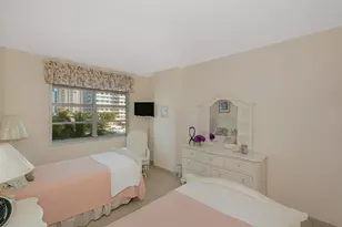 [Address not provided], Hallandale Beach, FL 33009 - Photo 10