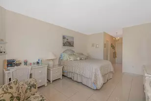 [Address not provided], Hallandale Beach, FL 33009 - Photo 6