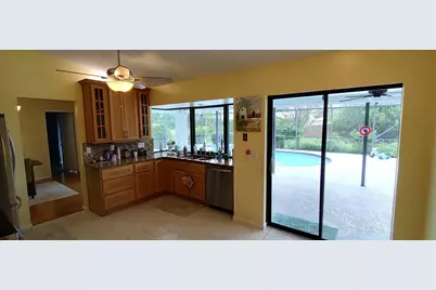 1132 SE Oriental Avenue, Port Saint Lucie, FL 34952 - Photo 18