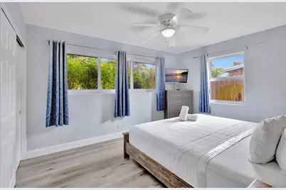 925 NE 25th Avenue, Pompano Beach, FL 33062 - Photo 24