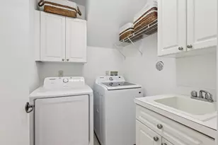 243 Isle Verde Way, Palm Beach Gardens, FL 33418 - Photo 38