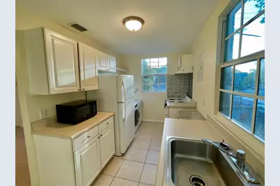 5555 Garden Avenue, West Palm Beach, FL 33405 - Photo 24