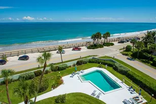 4049 Ocean Dr, Vero Beach, FL 32963 - Photo 34