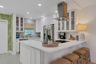 4049 Ocean Dr, Vero Beach, FL 32963 - Photo 6