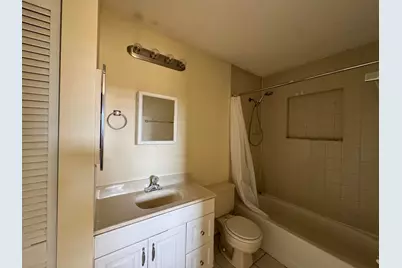 364 16th Street SW, Vero Beach, FL 32962 - Photo 12