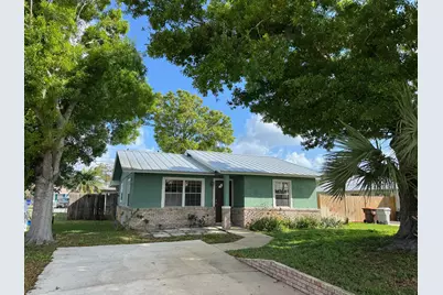 364 16th Street SW, Vero Beach, FL 32962 - Photo 2