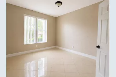 3549 Forest Hill Boulevard #25, Palm Springs, FL 33406 - Photo 12