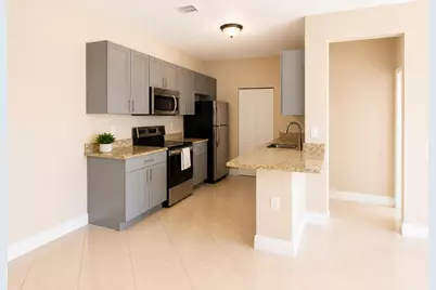 3549 Forest Hill Boulevard #25, Palm Springs, FL 33406 - Photo 6