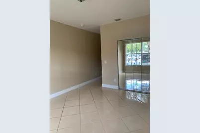 3549 Forest Hill Boulevard #25, Palm Springs, FL 33406 - Photo 14