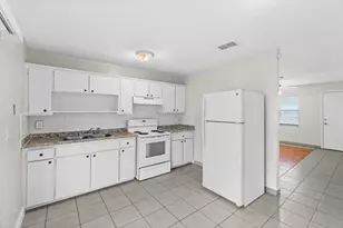 4905 Gulfstream Rd, Lake Worth, FL 33461 - Photo 16