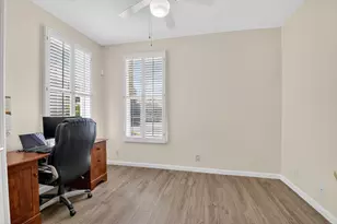 8111 Hampton Wood Dr, Boca Raton, FL 33433 - Photo 16