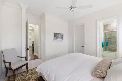 2221 NE 48th Court, Lighthouse Point, FL 33064 - Photo 48