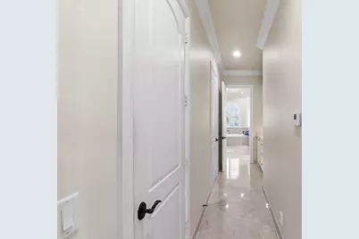 2221 NE 48th Court, Lighthouse Point, FL 33064 - Photo 32