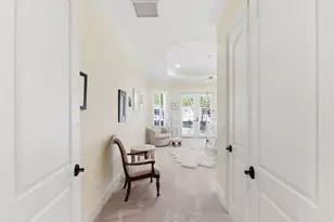 2221 NE 48th Ct, Lighthouse Point, FL 33064 - Photo 12