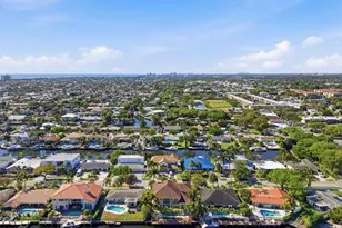 2221 NE 48th Ct, Lighthouse Point, FL 33064 - Photo 34