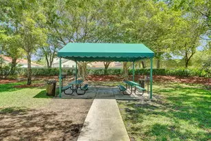 873 Stanton Dr, Weston, FL 33326 - Photo 52