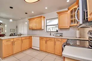 7838 Cypress Crescent, Boca Raton, FL 33433 - Photo 10