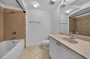 1660 Renaissance Commons Blvd, Boynton Beach, FL 33426 - Photo 20