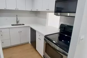 470 Executive Center Dr, West Palm Beach, FL 33401 - Photo 42