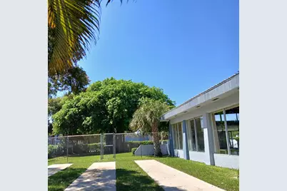 470 Executive Center Drive #4n, West Palm Beach, FL 33401 - Photo 26