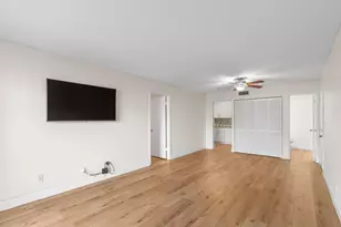 123 Lake Carol Dr, West Palm Beach, FL 33411 - Photo 4