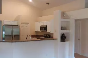 8671 N 155th Pl Pl N, Palm Beach Gardens, FL 33418 - Photo 34